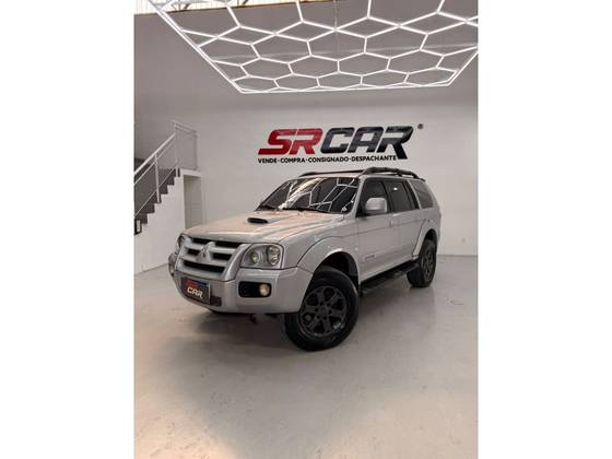 MITSUBISHI PAJERO SPORT 2.5 HPE 4X4 8V TURBO INTERCOOLER DIESEL 4P AUTOMÁTICO MITSUBISHI PAJERO SPORT 2.5 HPE 4X4 8V TURBO INTERCOOLER DIESEL 4P AUTOMÁTICO